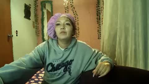 sexy lolas online show from June 2026 01:59:01 AM