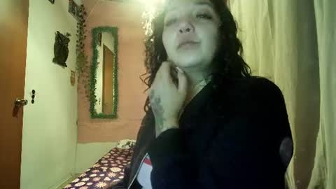 Snapshot of sexy_lolas chatting on July 2026 11:39:02 PM sexy lolas online show from July 2026 11:39:02 PM