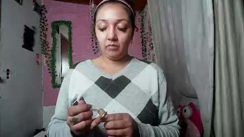 Snapshot of sexy_lolas chatting on July 2026 05:49:01 AM sexy lolas online show from July 2026 05:49:01 AM