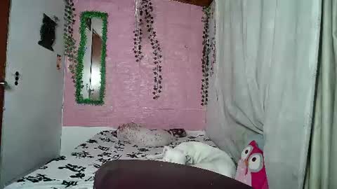 Snapshot of sexy_lolas chatting on July 2026 01:16:01 AM sexy lolas online show from July 2026 01:16:01 AM