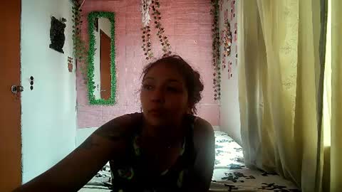 Snapshot of sexy_lolas chatting on August 2026 06:40:02 PM sexy lolas online show from August 2026 06:40:02 PM