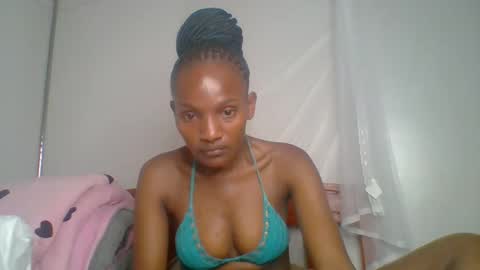 Snapshot of sexy_lucy012 chatting on February 2025 06:39:01 PM sexy_lucy012 online show from February 2025 06:39:01 PM