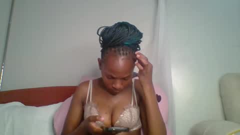 Snapshot of sexy_lucy012 chatting on February 2025 11:02:02 PM sexy_lucy012 online show from February 2025 11:02:02 PM