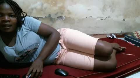 Snapshot of sexy_lunah chatting on December 2025 07:30:02 PM sexy_lunah online show from December 2025 07:30:02 PM