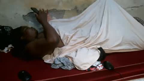 Snapshot of sexy_lunah chatting on December 2025 03:37:02 AM sexy_lunah online show from December 2025 03:37:02 AM