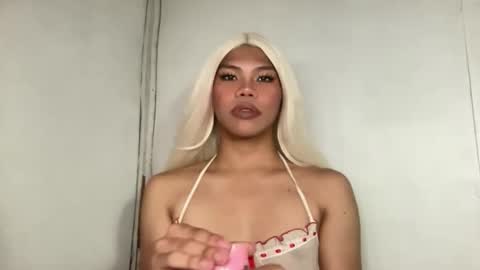 Nicole online show from April 2026 04:48:01 PM