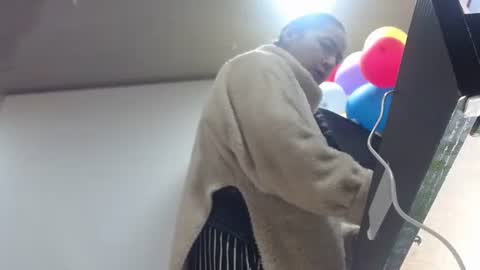 Snapshot of sexy_mature_hot01 chatting on October 2025 12:02:02 PM MARIPOSA online show from October 2025 12:02:02 PM