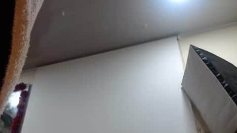 Snapshot of sexy_mature_hot01 chatting on November 2025 12:06:01 PM MARIPOSA online show from November 2025 12:06:01 PM