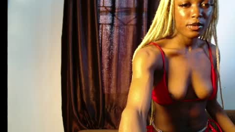 Snapshot of sexy_maureen chatting on June 2026 08:14:02 AM maggi online show from June 2026 08:14:02 AM