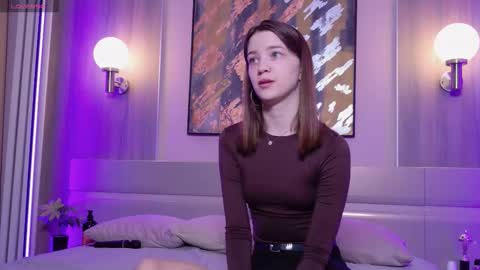 Snapshot of sexy_me_bb chatting on October 2025 01:09:01 PM Alison online show from October 2025 01:09:01 PM