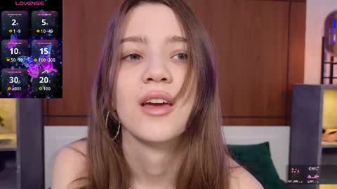 Snapshot of sexy_me_bb chatting on June 2026 06:24:02 PM Alison online show from June 2026 06:24:02 PM