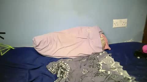 sexy_midnight1 online show from March 2026 10:37:01 PM