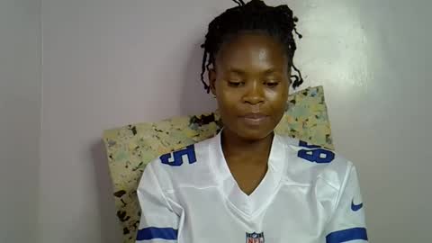 Molyne online show from February 2026 01:55:01 PM