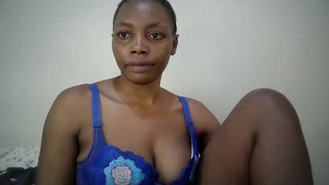 sexy_muna2 online show from May 2026 01:05:02 PM