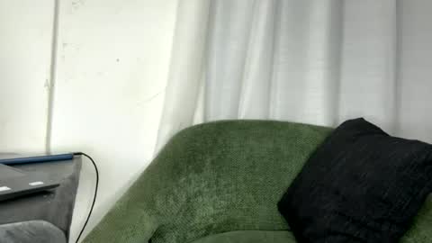 Lyn online show from June 2026 02:27:02 AM