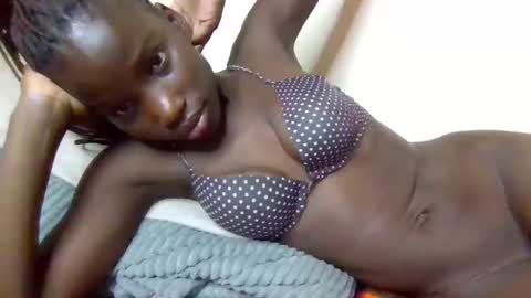 sexy_petittie online show from November 2025 06:19:02 AM