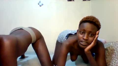 sexy pie online show from April 2026 01:10:02 PM