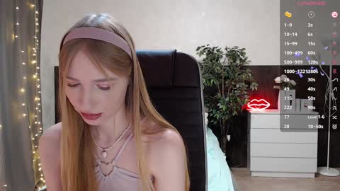 Annie - Your Dream Girl online show from December 2024 08:45:02 AM