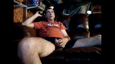 Snapshot of sexy_richy chatting on September 2025 01:27:01 AM    RICHY    online show from September 2025 01:27:01 AM