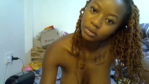 Snapshot of sexy_sasy chatting on November 2025 01:31:01 AM sexy_sasy online show from November 2025 01:31:01 AM