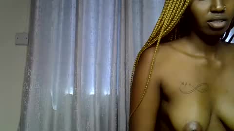 sexy_schatz online show from February 2026 11:38:02 AM