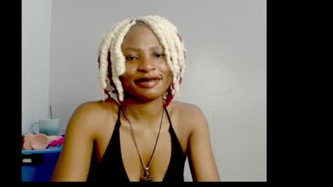 Snapshot of sexy_sophya chatting on April 2026 07:17:02 AM sophia online show from April 2026 07:17:02 AM