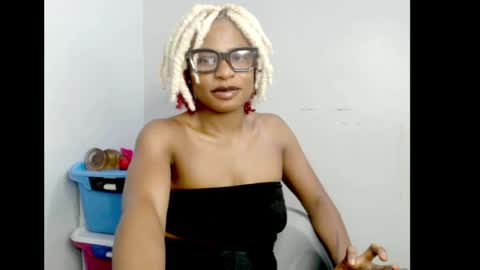 Snapshot of sexy_sophya chatting on April 2026 08:04:02 AM sophia online show from April 2026 08:04:02 AM