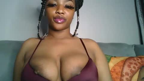 Snapshot of sexy_sweetcandy chatting on December 2024 03:05:01 PM sexy sweetcandy online show from December 2024 03:05:01 PM