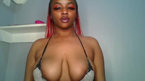 Snapshot of sexy_sweetcandy chatting on February 2025 08:37:01 PM sexy sweetcandy online show from February 2025 08:37:01 PM