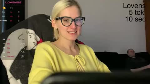 Sexy-Sweets online show from October 2025 12:06:02 PM