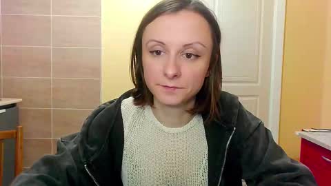 Snapshot of sexy_wise_kind chatting on October 2025 11:35:02 PM Mandy Green online show from October 2025 11:35:02 PM