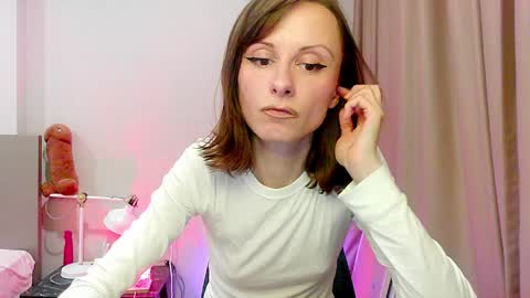 Snapshot of sexy_wise_kind chatting on April 2026 06:38:01 PM Mandy Green online show from April 2026 06:38:01 PM