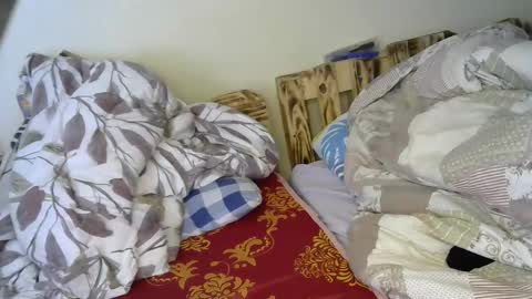 Snapshot of sexy_yello chatting on November 2025 10:48:02 AM Bantu girl online show from November 2025 10:48:02 AM