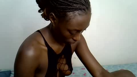 Snapshot of sexy_zola chatting on June 2026 11:35:01 AM Im Zola online show from June 2026 11:35:01 AM