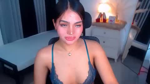 Snapshot of sexyadrianaqueents chatting on February 2025 04:21:01 AM YOUR MISTRESS GODDESSS ADRIANA online show from February 2025 04:21:01 AM