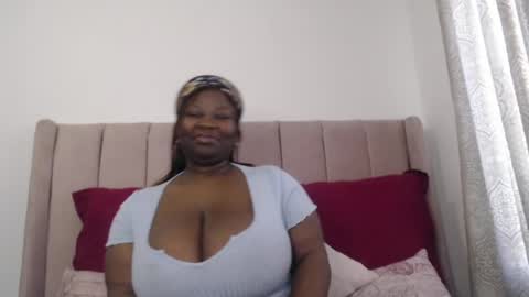 Snapshot of sexyangiexx chatting on June 2026 08:49:02 AM Angie online show from June 2026 08:49:02 AM