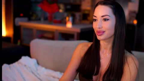 Snapshot of sexyassistant_ chatting on February 2025 10:42:01 PM Sandra online show from February 2025 10:42:01 PM
