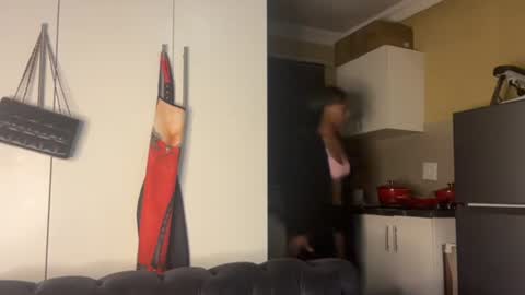 sexyasszeeee online show from March 2026 07:20:01 PM