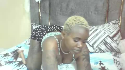 sexybabyface555 online show from November 2025 01:46:01 PM