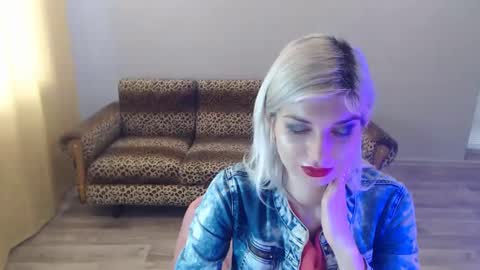 Snapshot of sexybeatriice chatting on January 2025 10:19:01 AM sexybeatriice online show from January 2025 10:19:01 AM