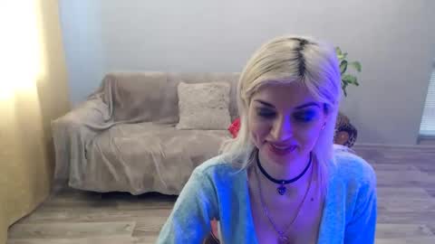 Snapshot of sexybeatriice chatting on February 2026 07:51:01 AM sexybeatriice online show from February 2026 07:51:01 AM