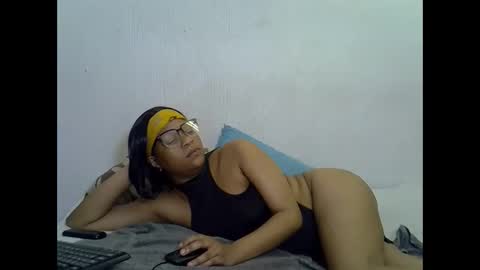 sexyboobs16 online show from October 2025 12:20:02 AM