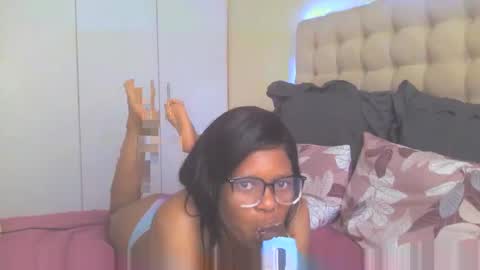 sexyboobs16 online show from November 2025 10:17:01 AM