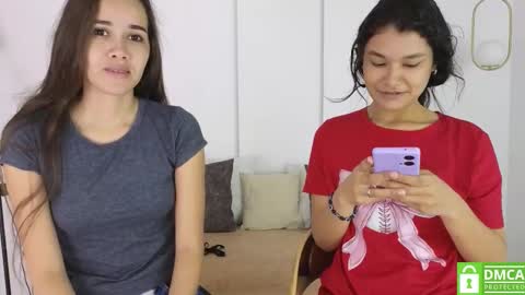 Snapshot of sexychanell_18 chatting on October 2025 01:21:01 PM chanell and yina online show from October 2025 01:21:01 PM