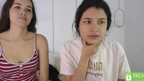 chanell and yina online show from November 2025 01:21:02 PM