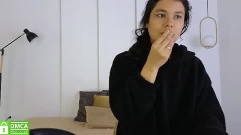 chanell and yina online show from June 2026 01:37:01 PM