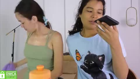 chanell and yina online show from June 2026 01:43:01 PM