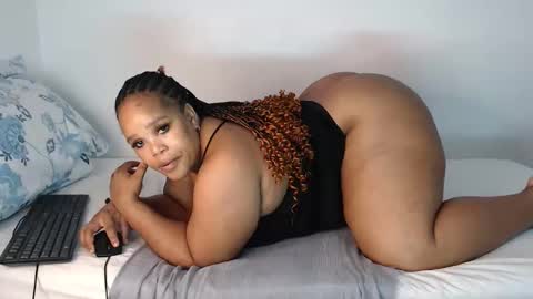 Snapshot of sexychill2000 chatting on March 2026 10:16:01 PM SEXYCHILL online show from March 2026 10:16:01 PM