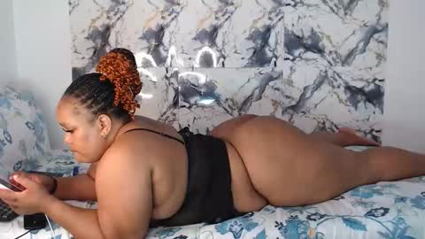 Snapshot of sexychill2000 chatting on March 2026 12:30:02 AM SEXYCHILL online show from March 2026 12:30:02 AM