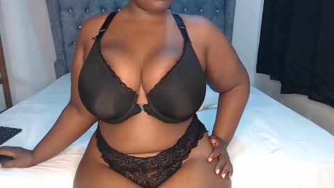 sexychocco online show from September 2025 06:42:02 PM